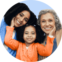 An image of a family with two women and a child, representing members at Apaly